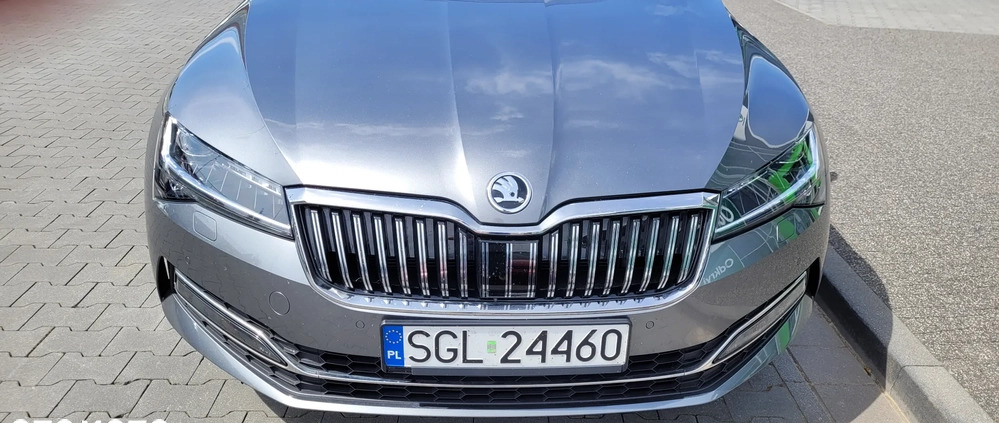 Skoda Superb cena 139999 przebieg: 15000, rok produkcji 2023 z Gliwice małe 379